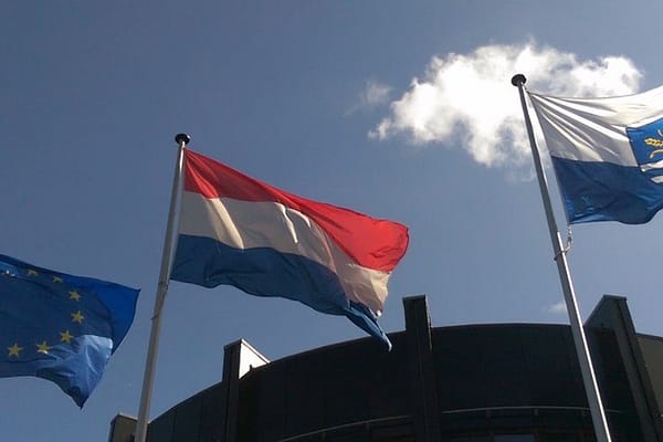<p>Vlaggenkunde en vexillologie in Nederland en internationaal.</p>
